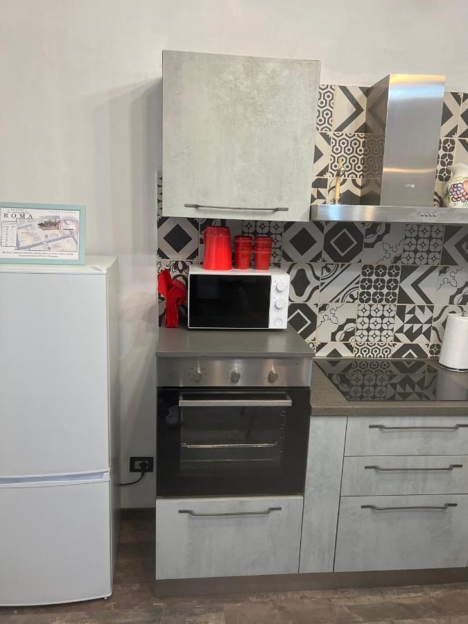 Casa Bravetta - Parking Private Apartment Рим Екстериор снимка