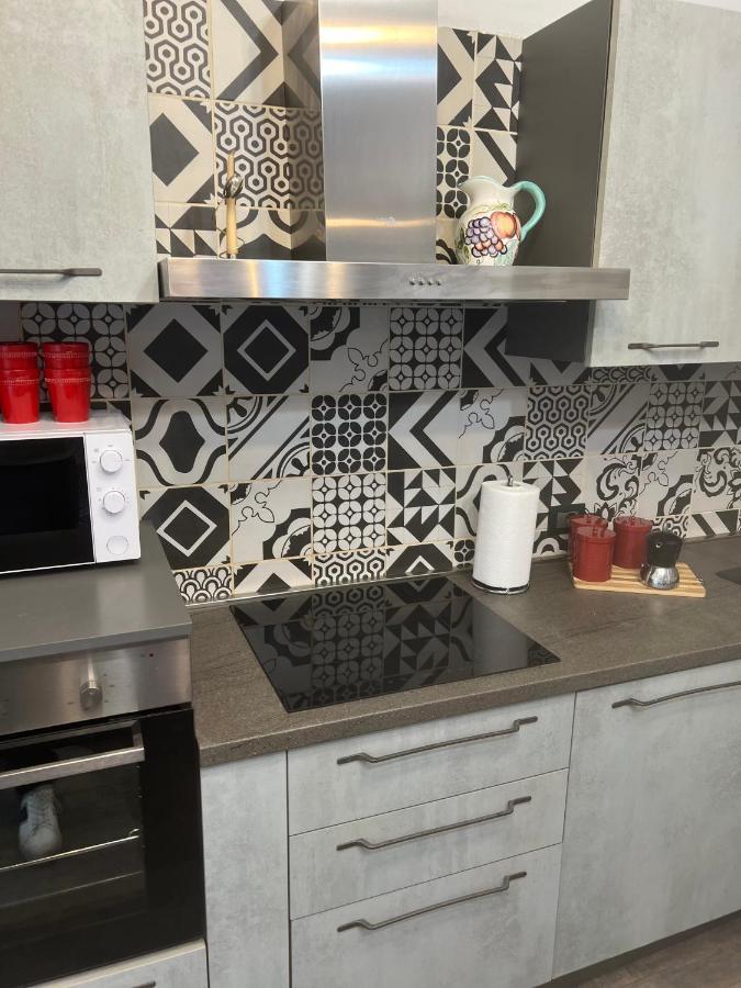 Casa Bravetta - Parking Private Apartment Рим Екстериор снимка