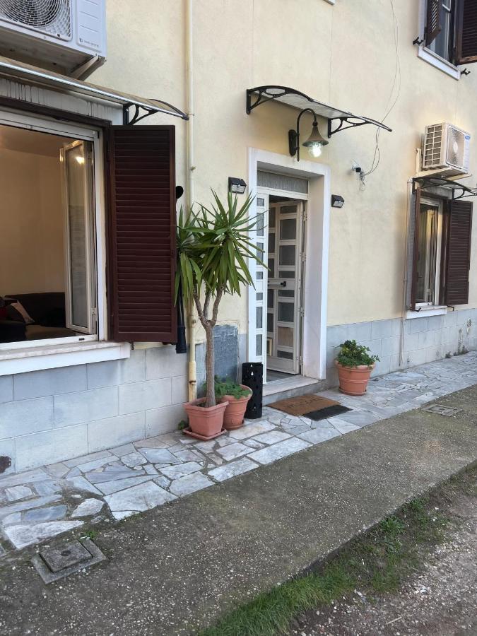 Casa Bravetta - Parking Private Apartment Рим Екстериор снимка