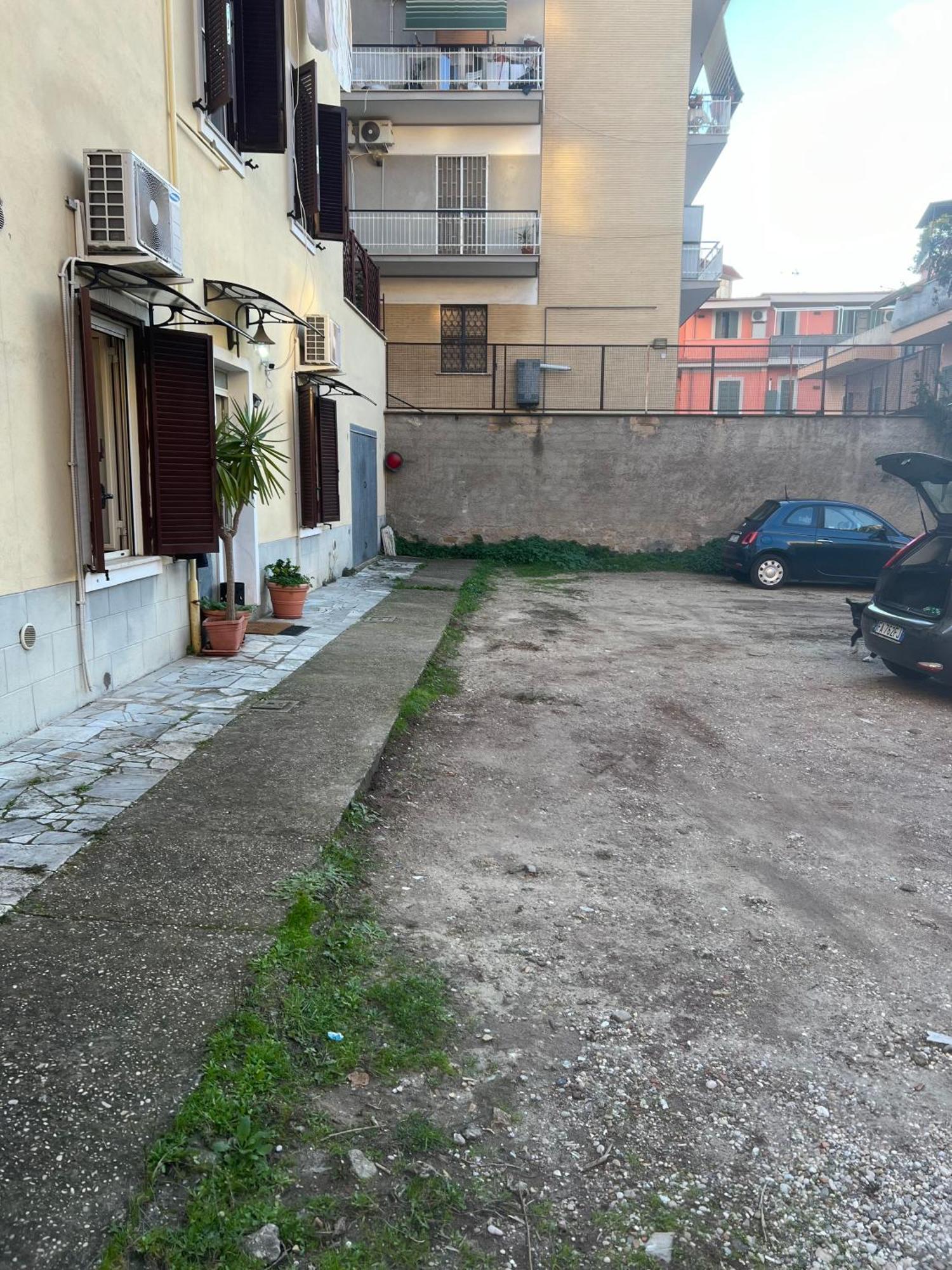 Casa Bravetta - Parking Private Apartment Рим Екстериор снимка